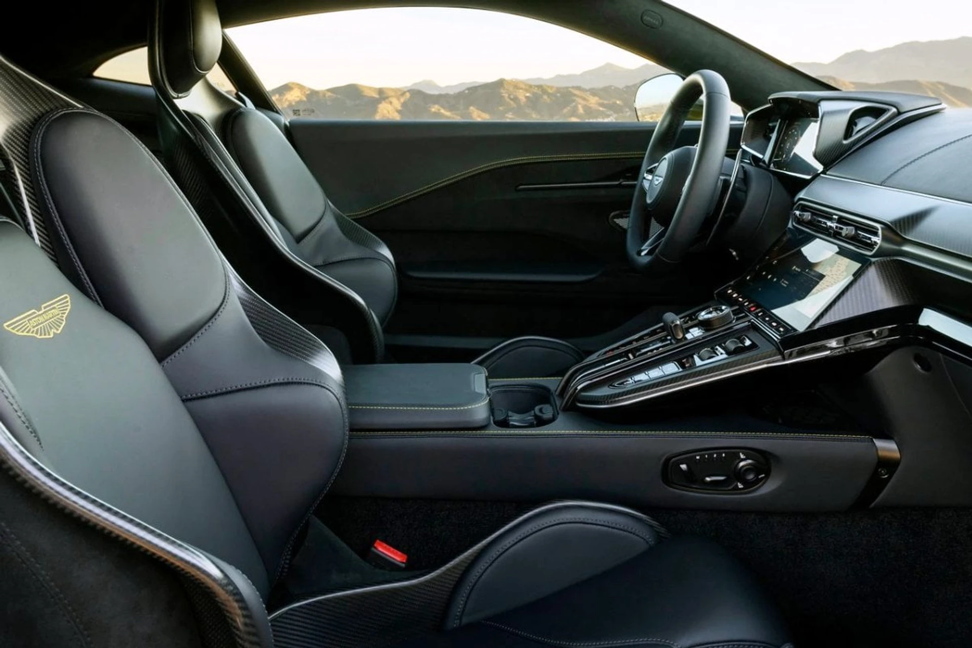 Aston Martin Vantage inside