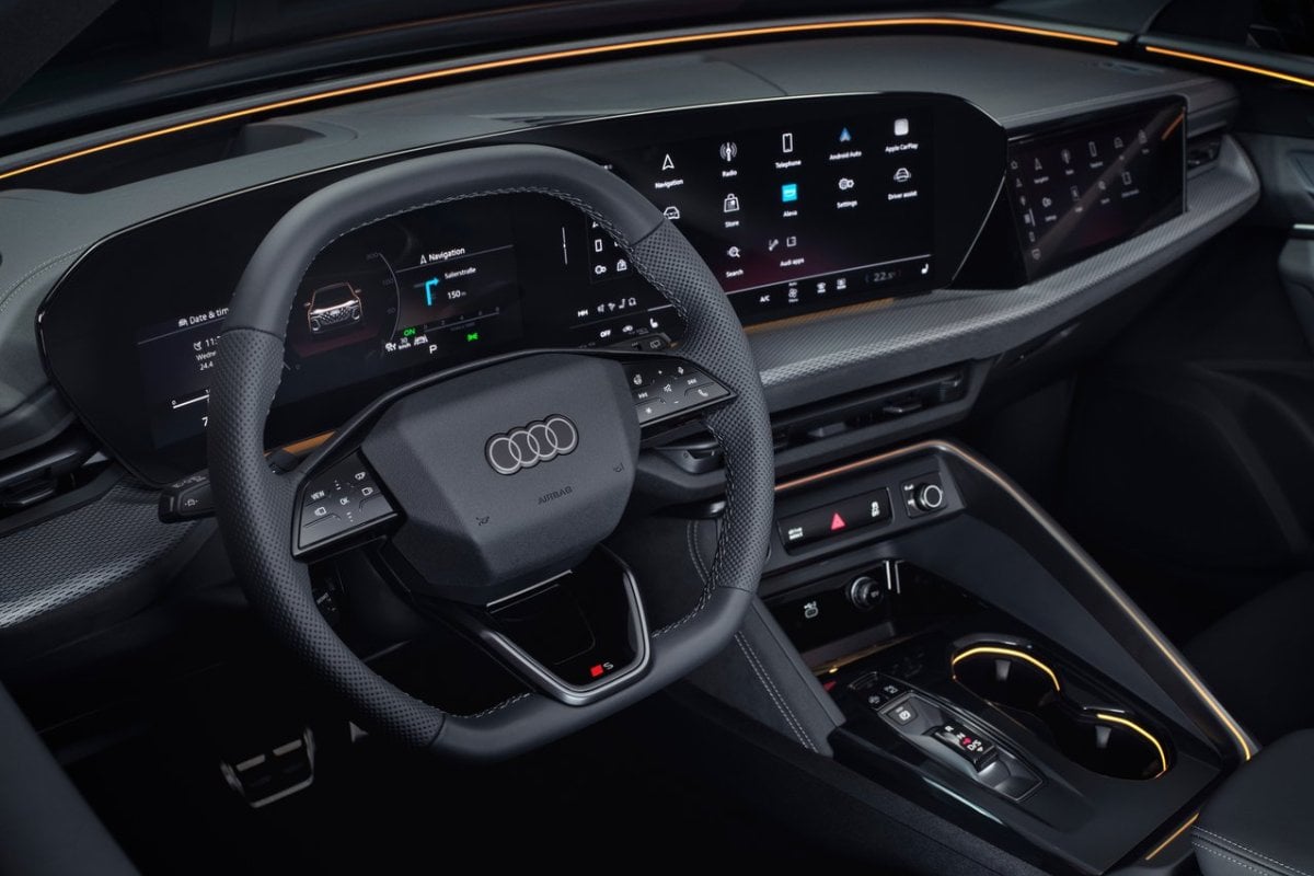 Audi Q5 inside