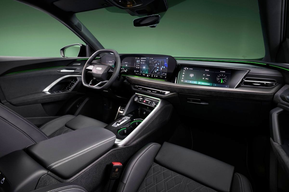 Audi Q5 Sportback inside