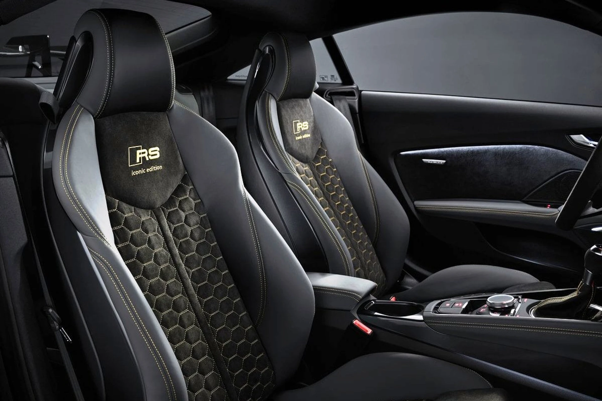 Audi TT RS Coupe Iconic 2023