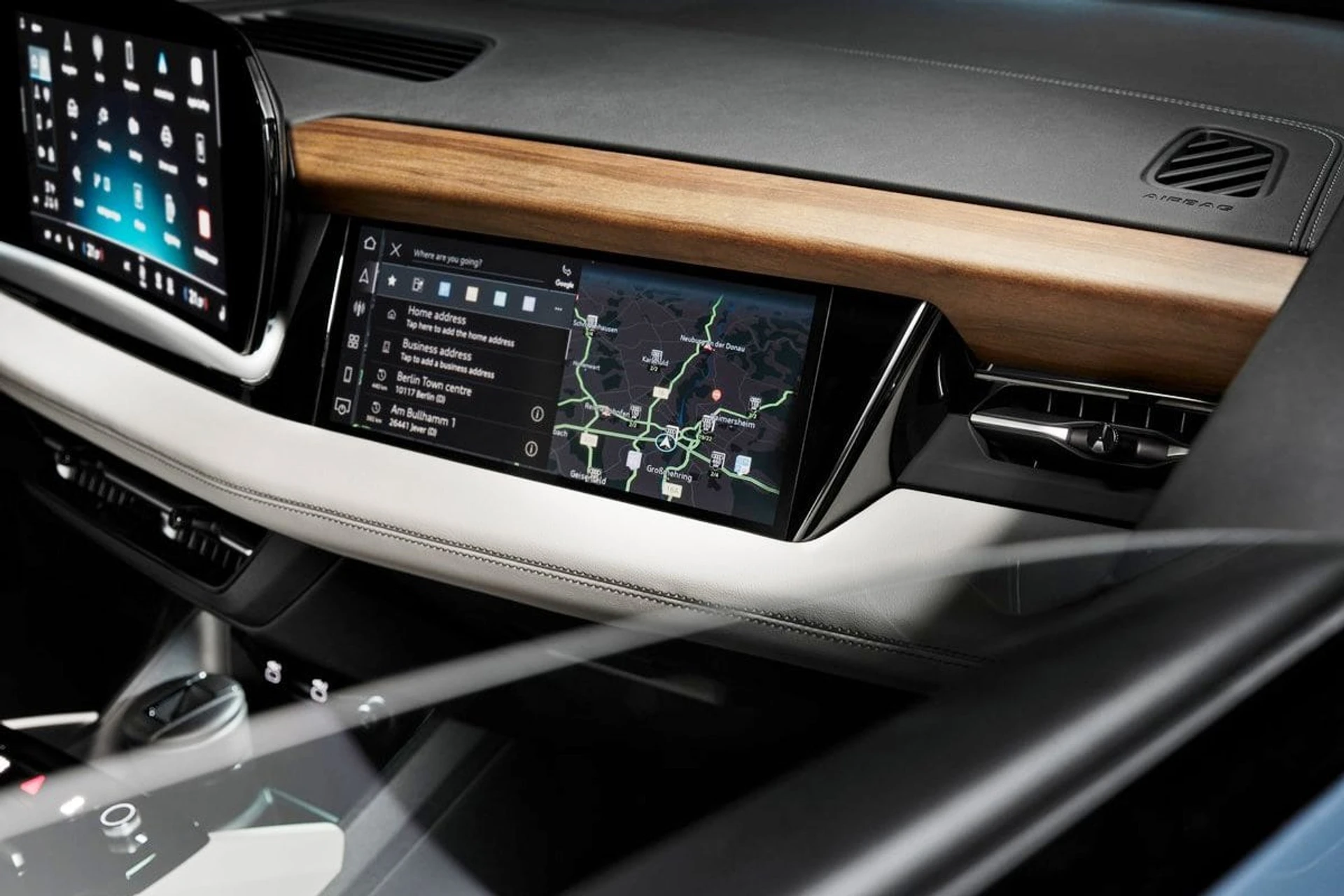 Audi Q6 e-tron 7