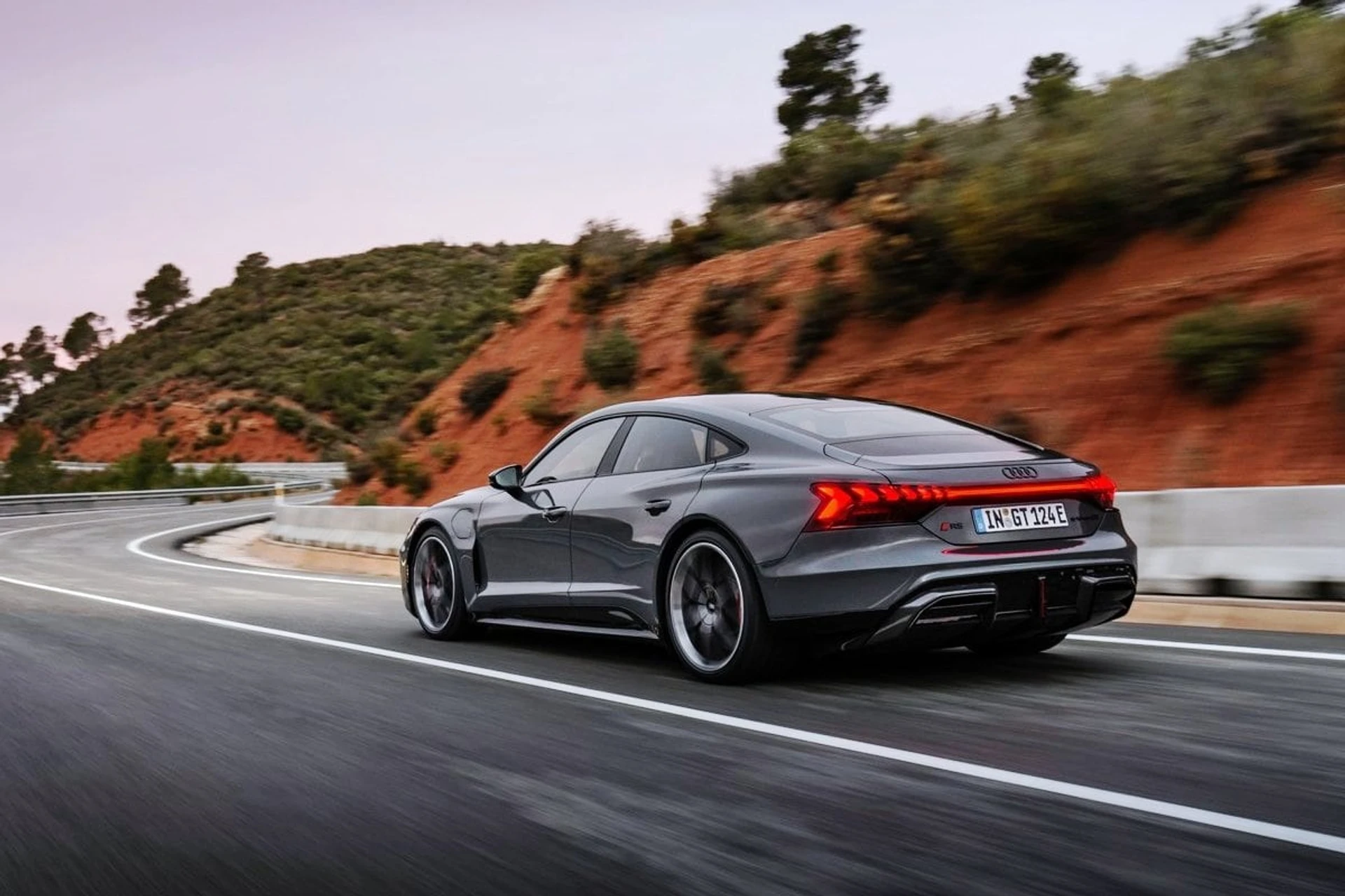 Audi RS e-tron GT 2025