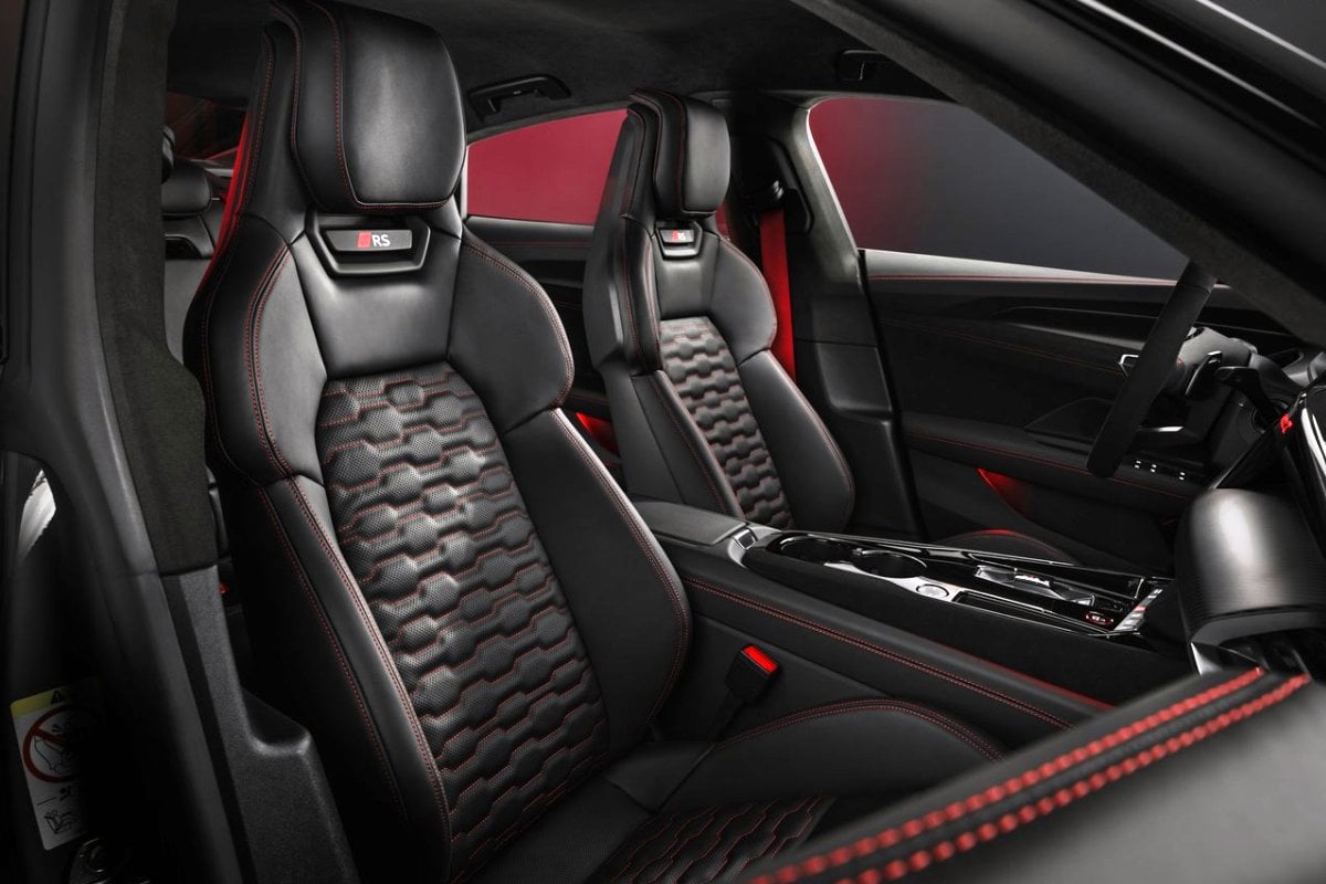 Audi RS e-tron GT inside seats