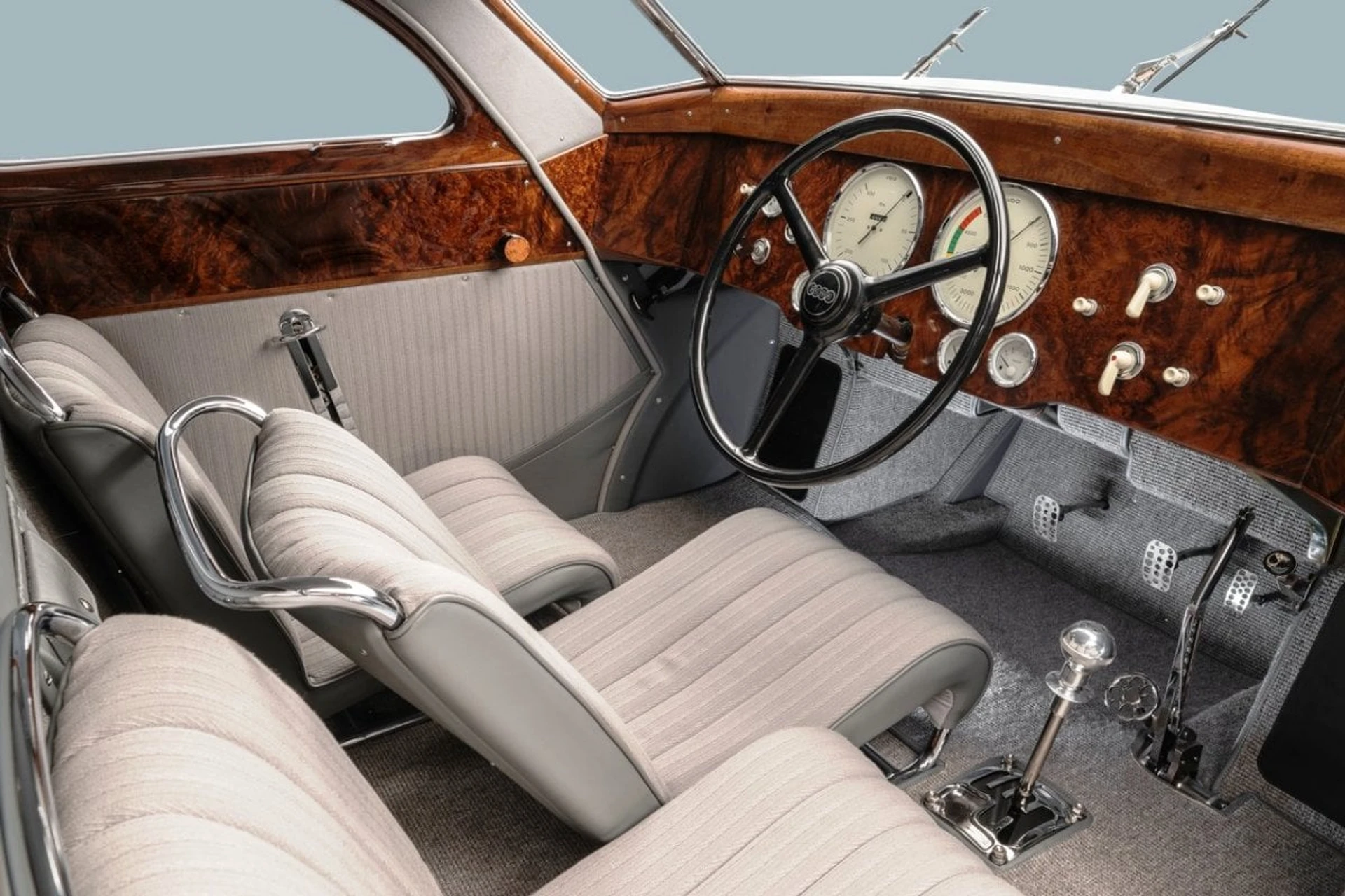 Auto Union Type 52 inside