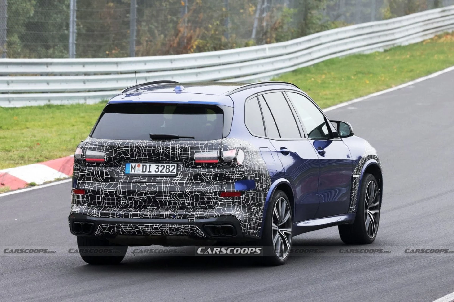 BMW X5 2024 rear