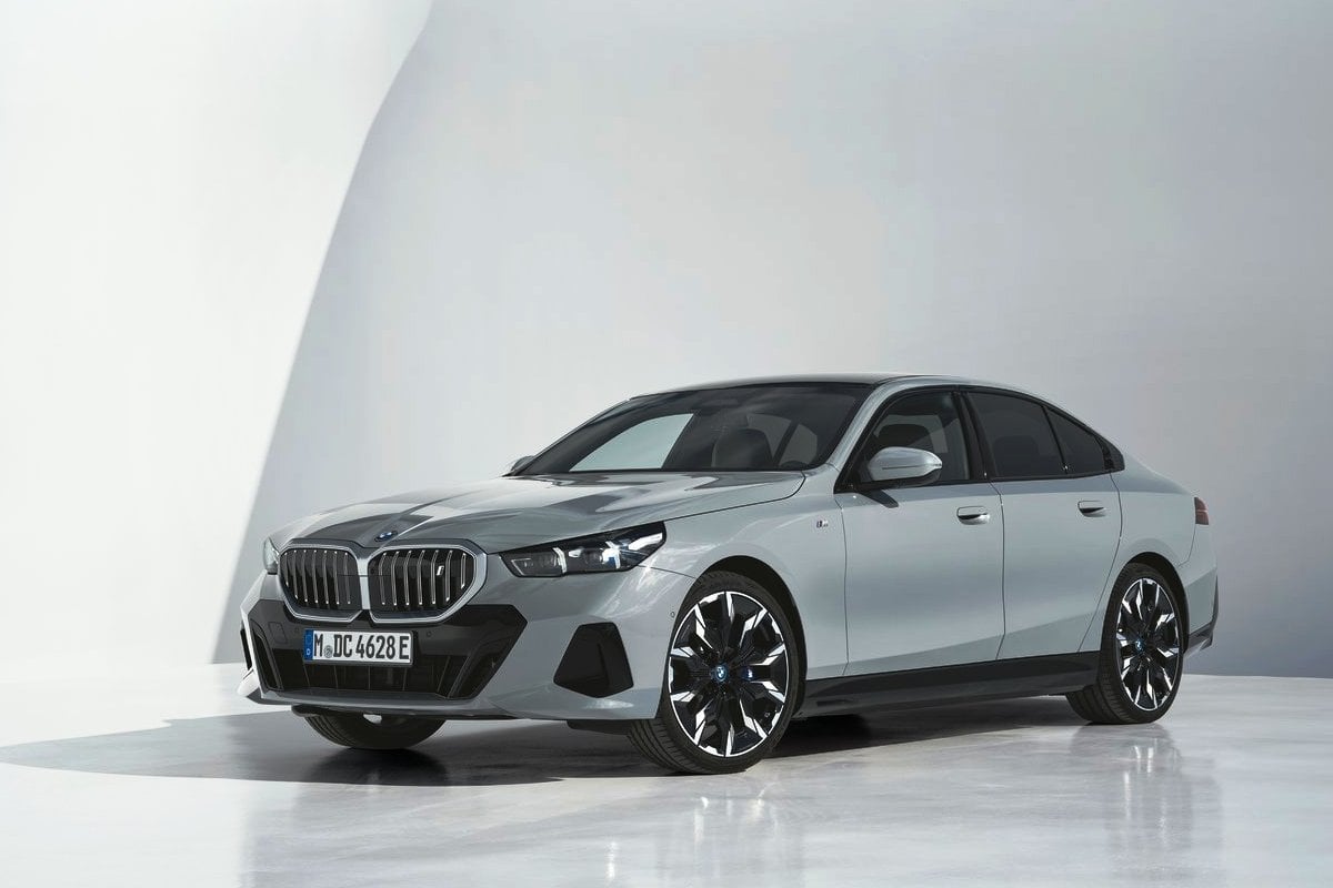 BMW i5 2024