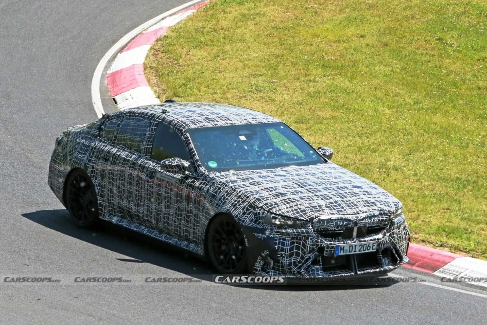 BMW M5 front