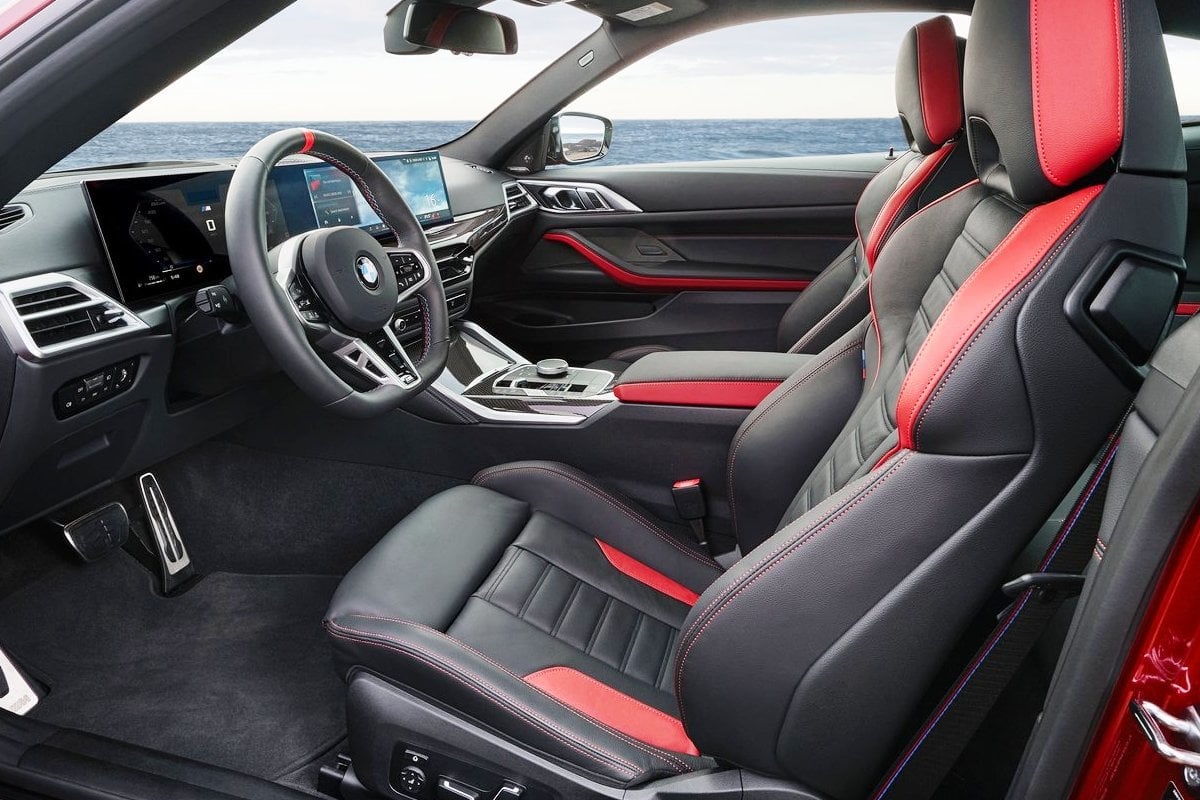 BMW M440i inside