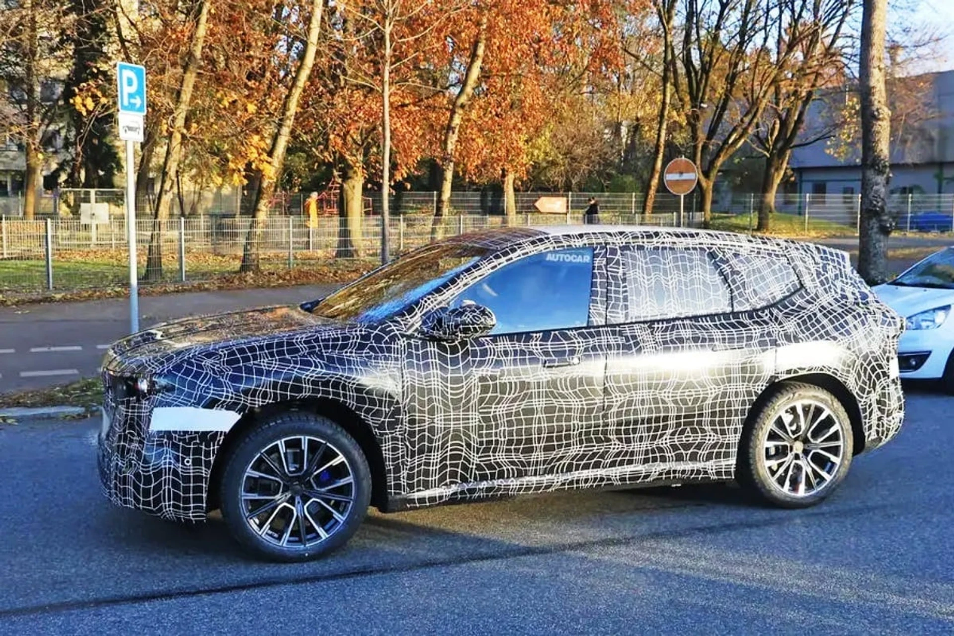 BMW Neue Klasse X SIDE