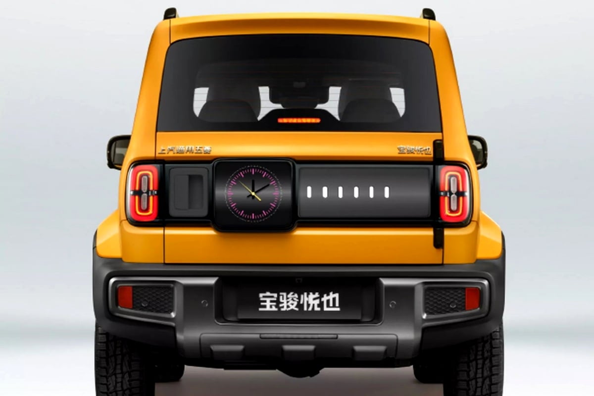 Baojun Yep LCD back