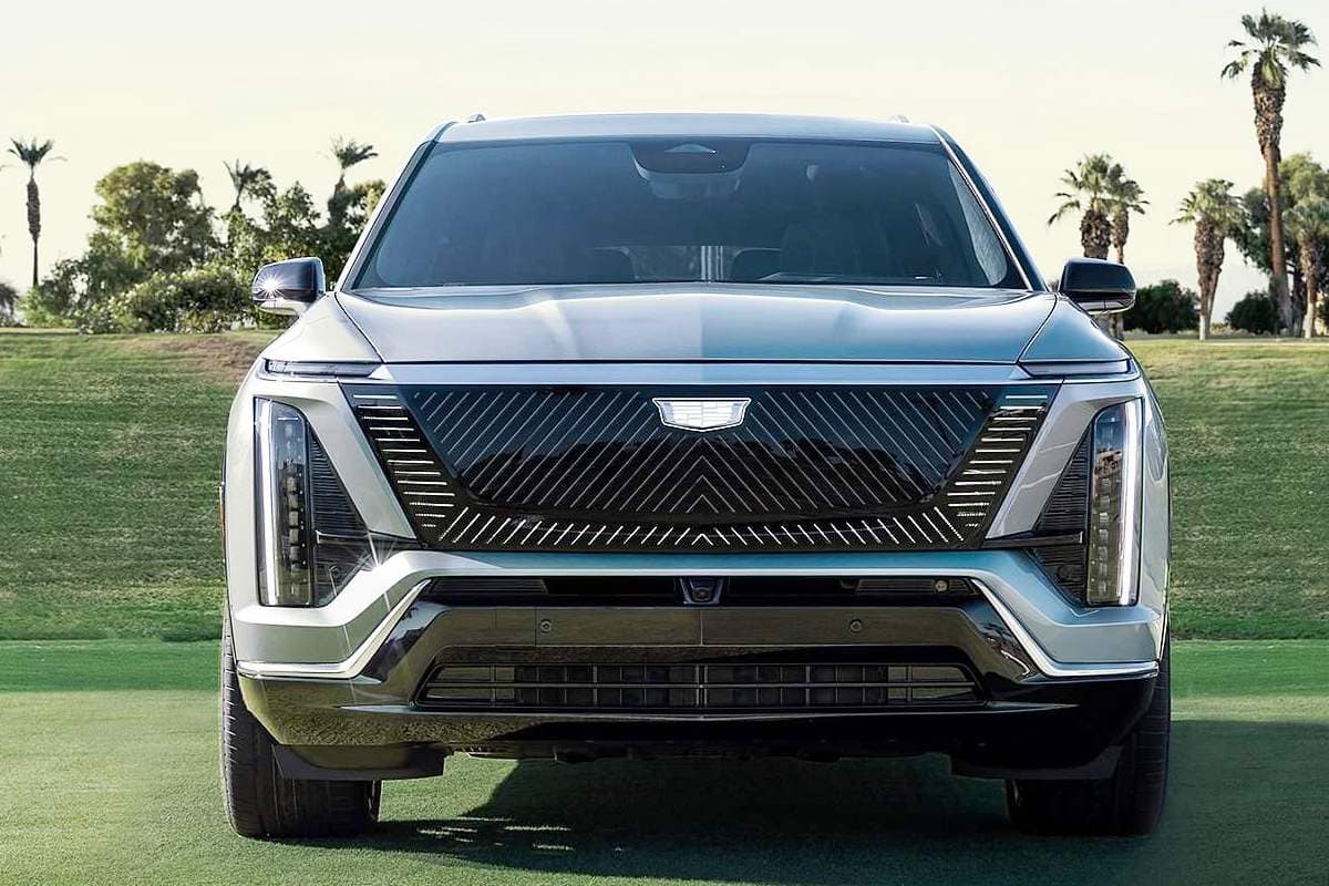 Cadillac Vistiq front