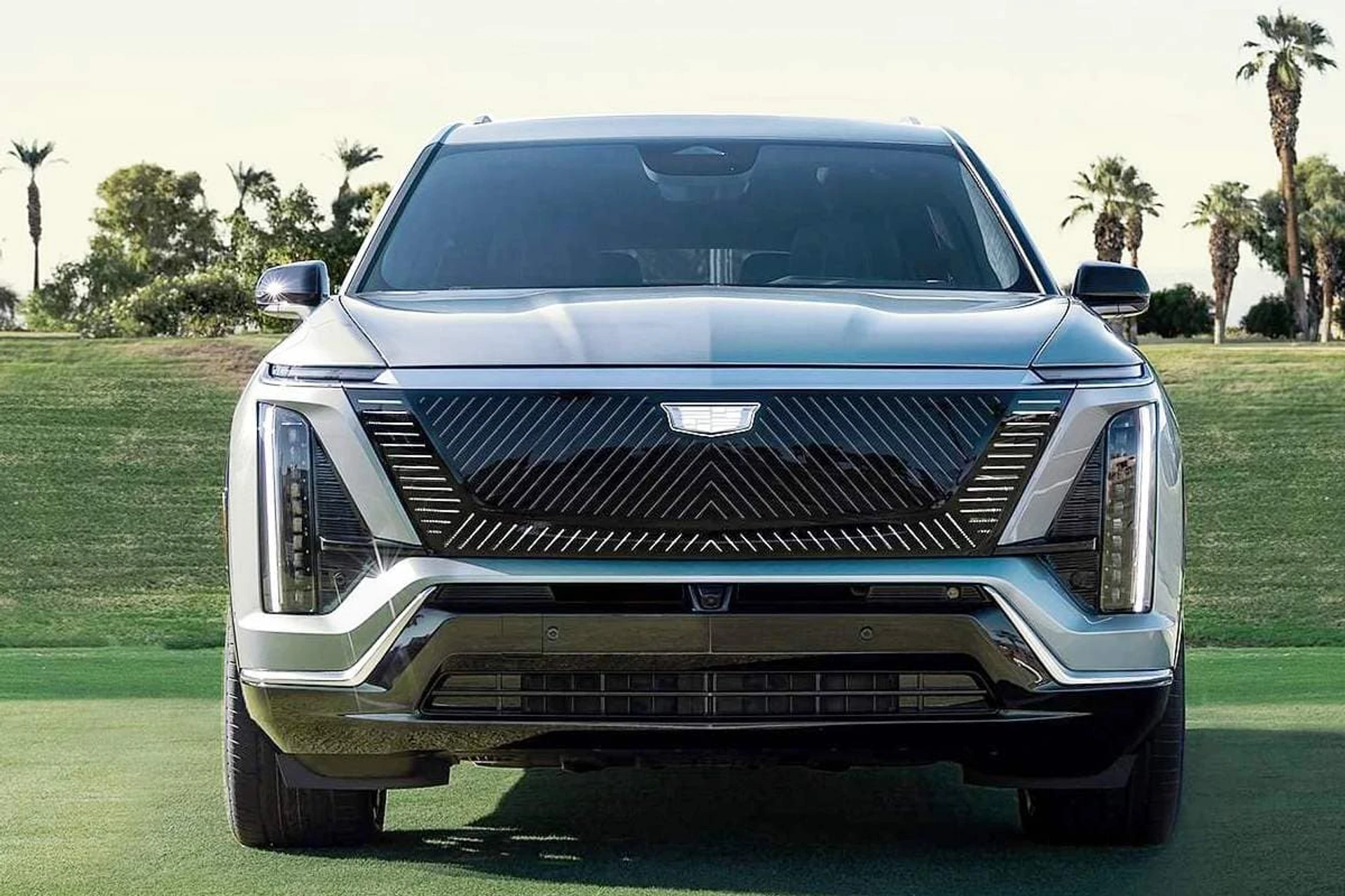 Cadillac Vistiq front