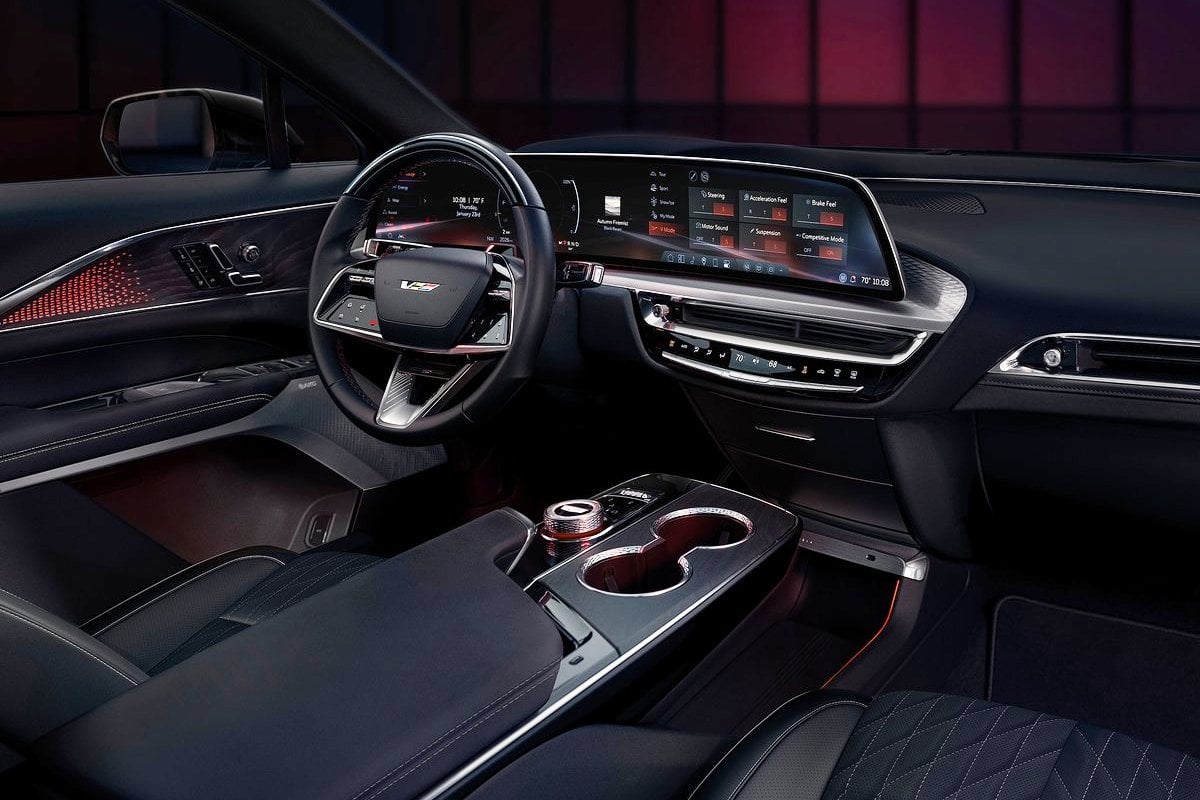Cadillac Lyriq-V inside