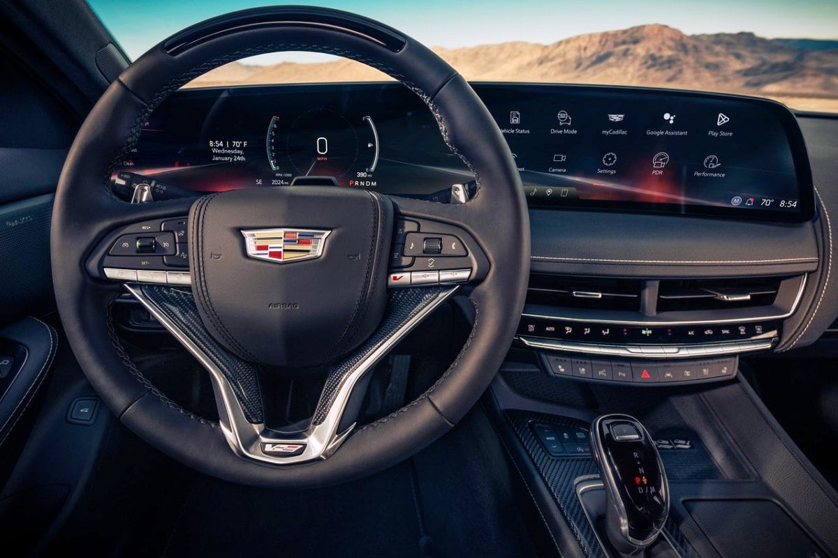 Cadillac CT5-V inside