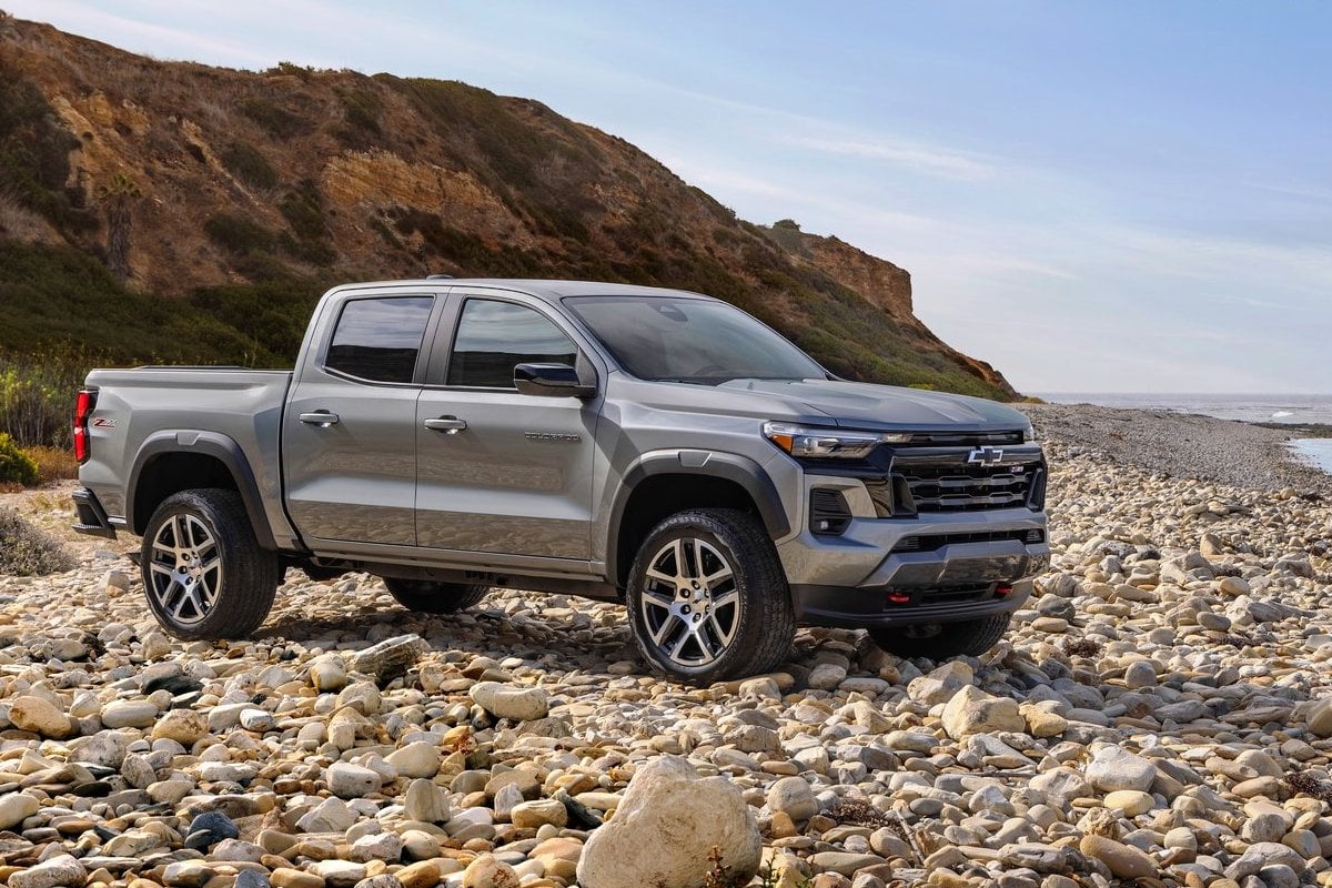 Chevrolet Colorado front