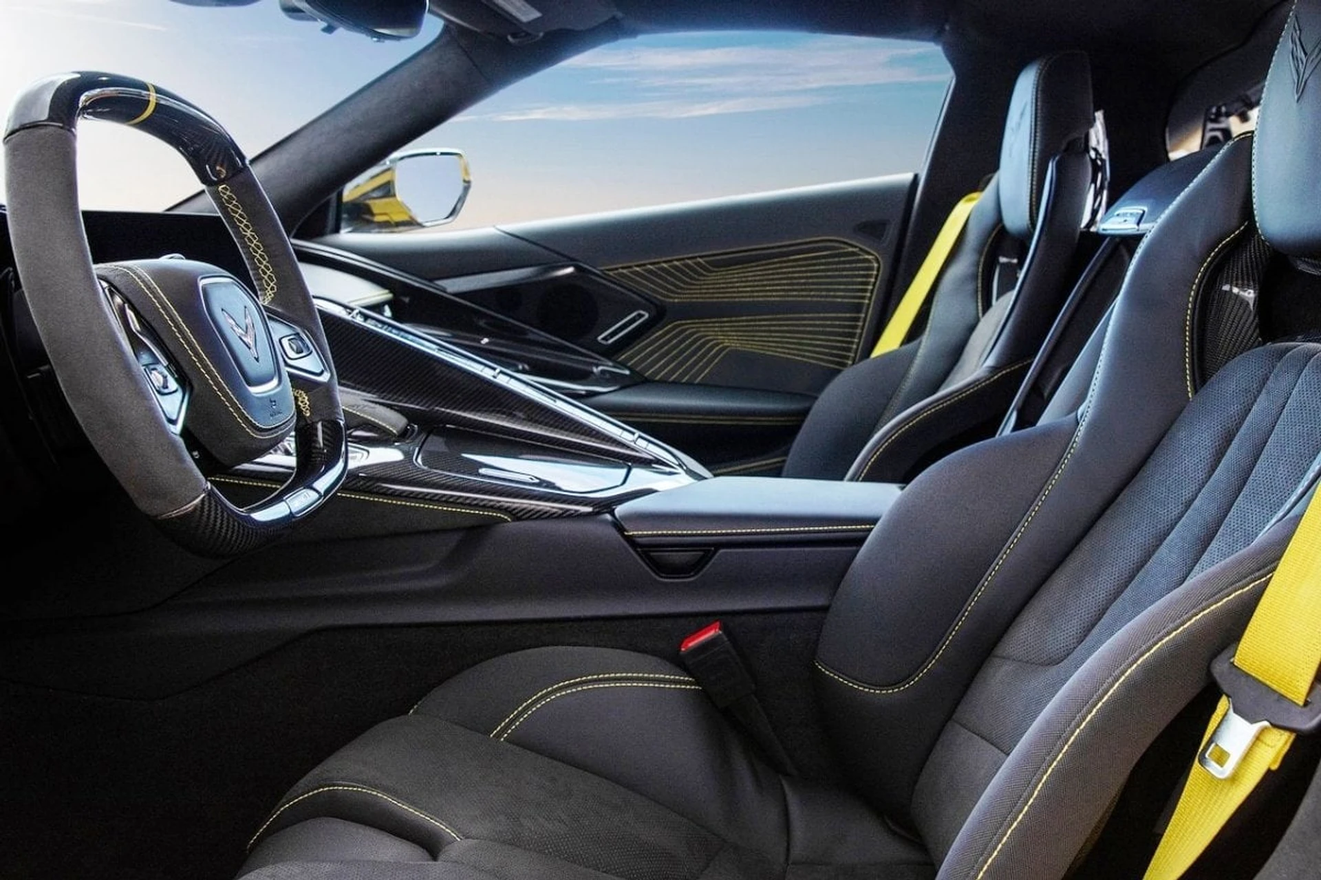 Chevrolet Corvette ZR1 inside seats