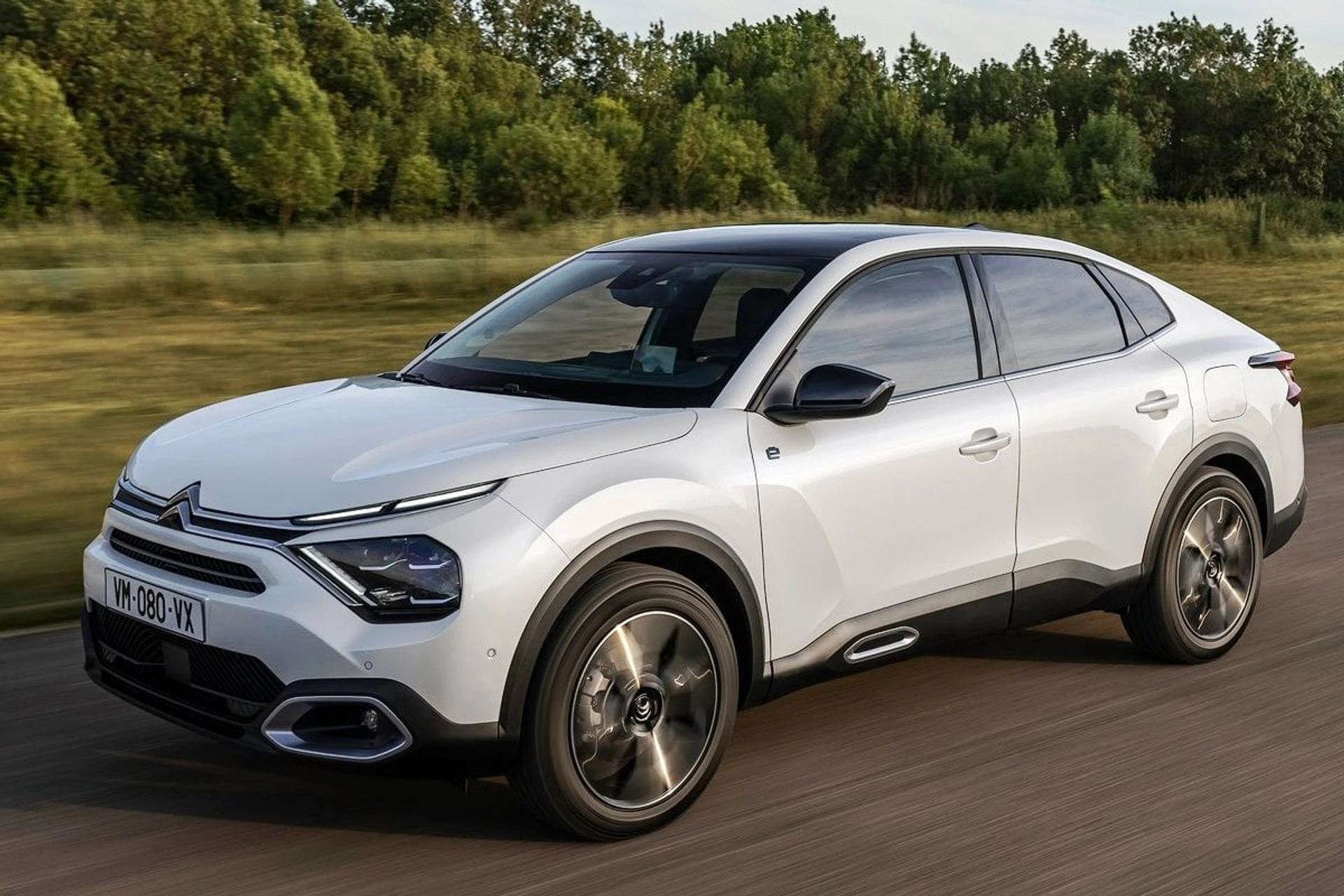 Citroen C4 X front
