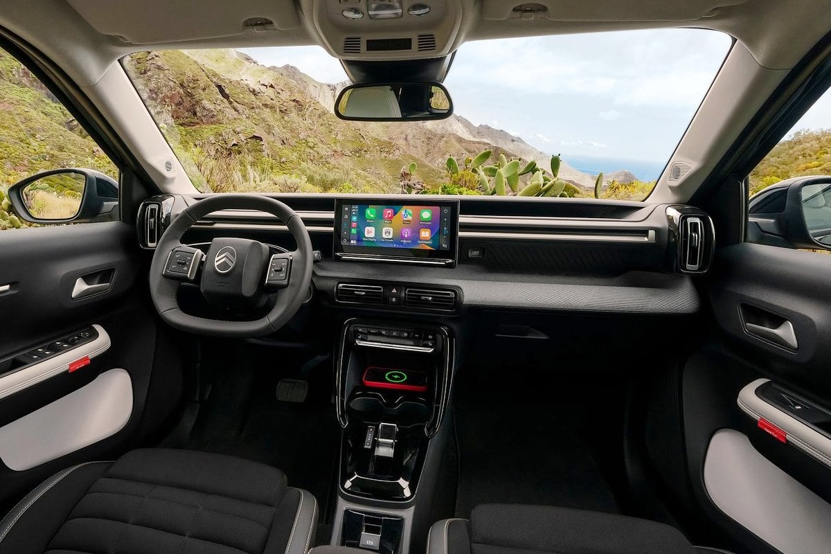 Citroen C3 Aircross inside