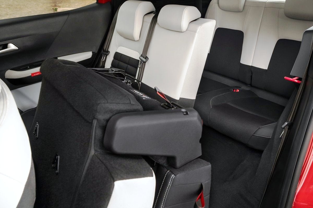 Citroen C3 Aircross inside 7seats