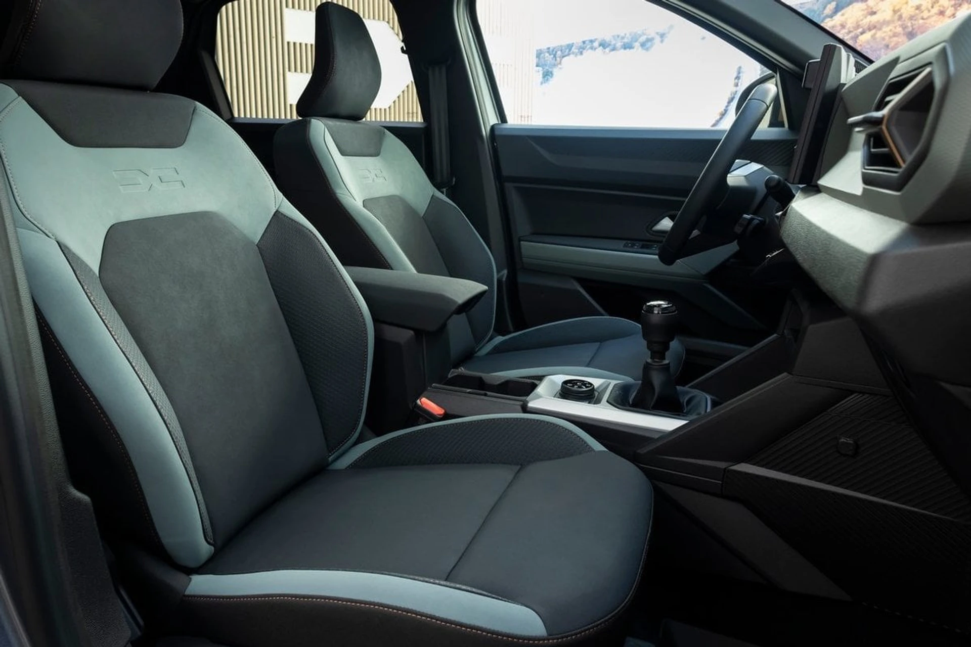 Dacia Bigster inside seats