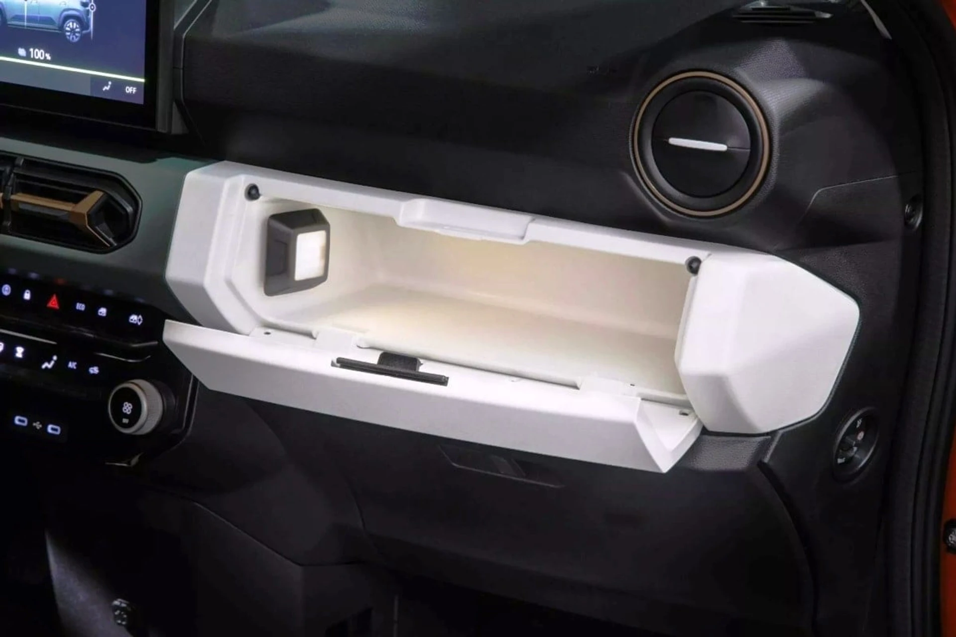 Dacia Spring inside 2