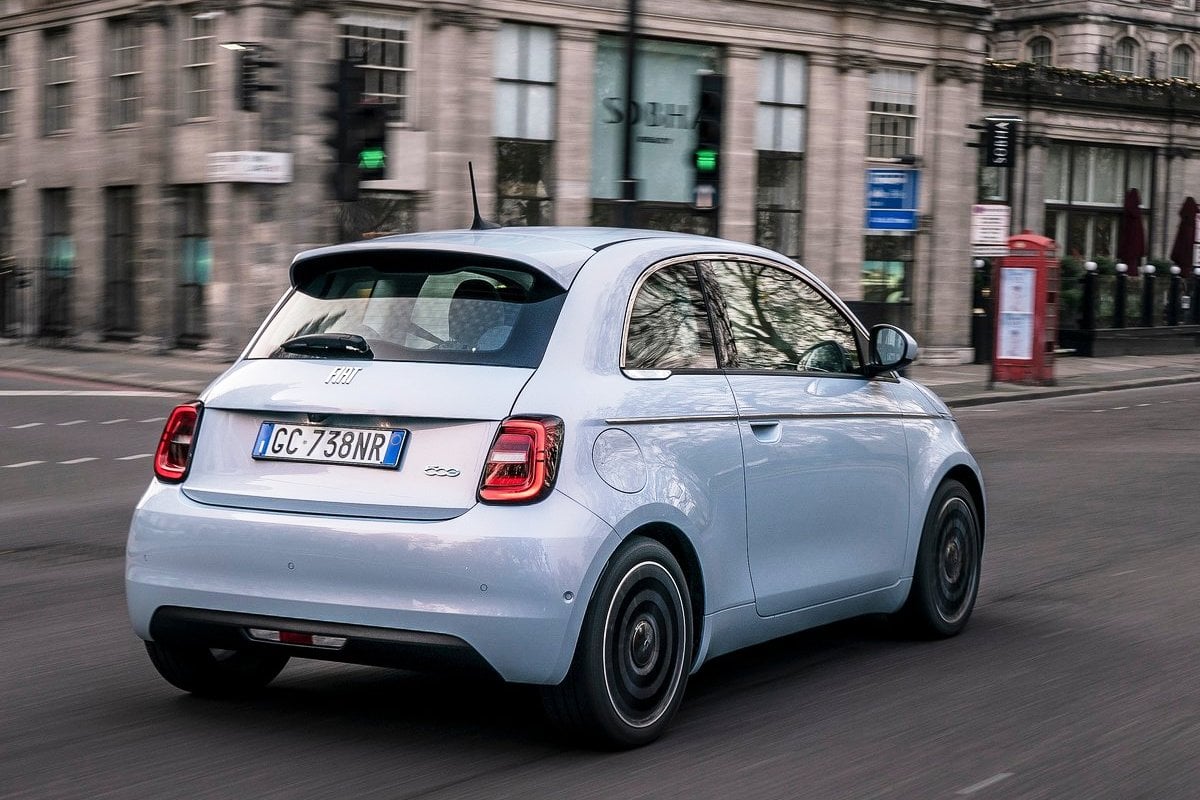 Fiat 500e rear