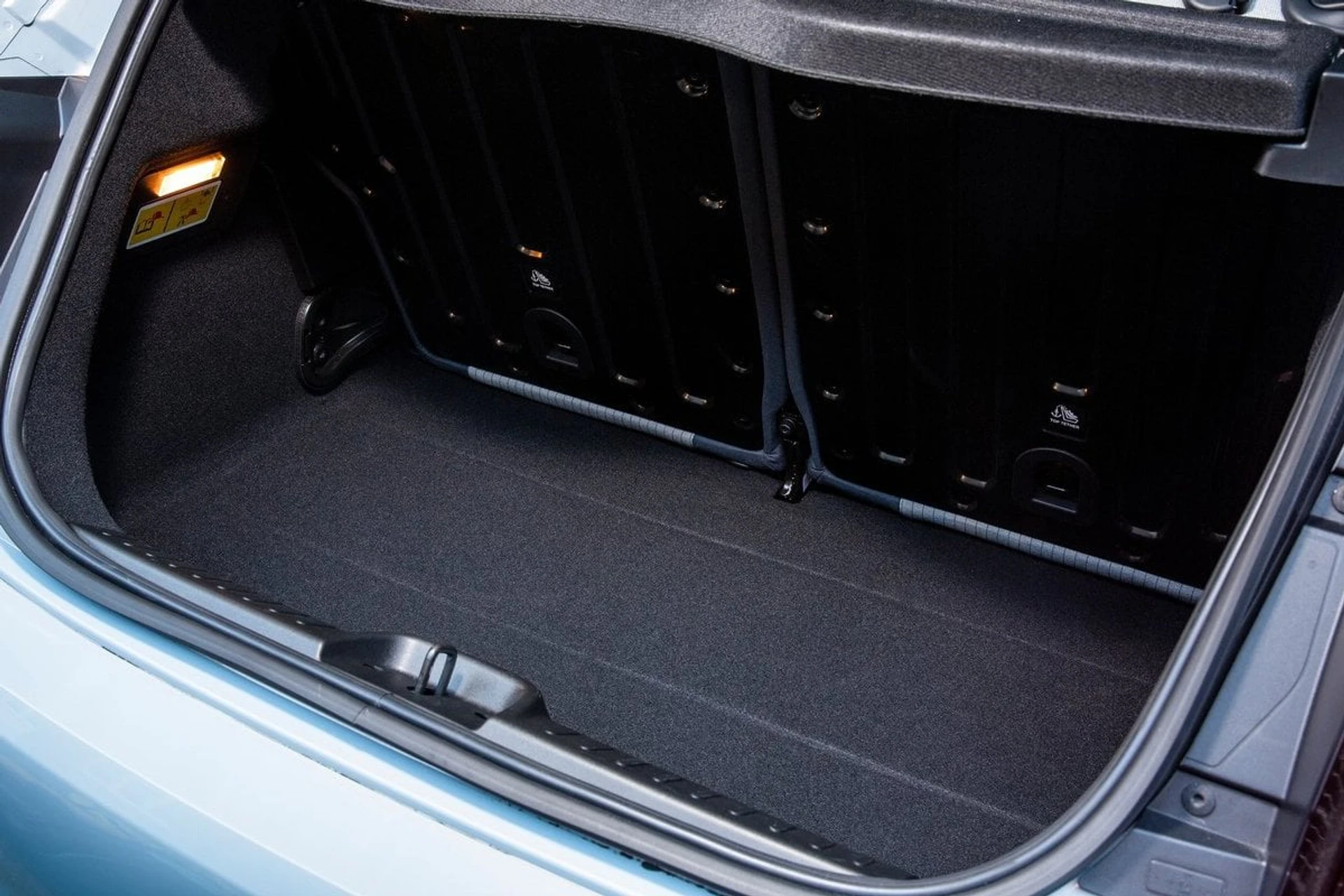 Fiat 500e boot