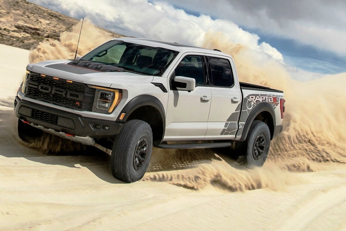 Ford F-150 Raptor R 2