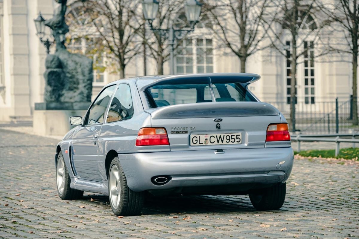 Ford Escort RS Cosworth rear