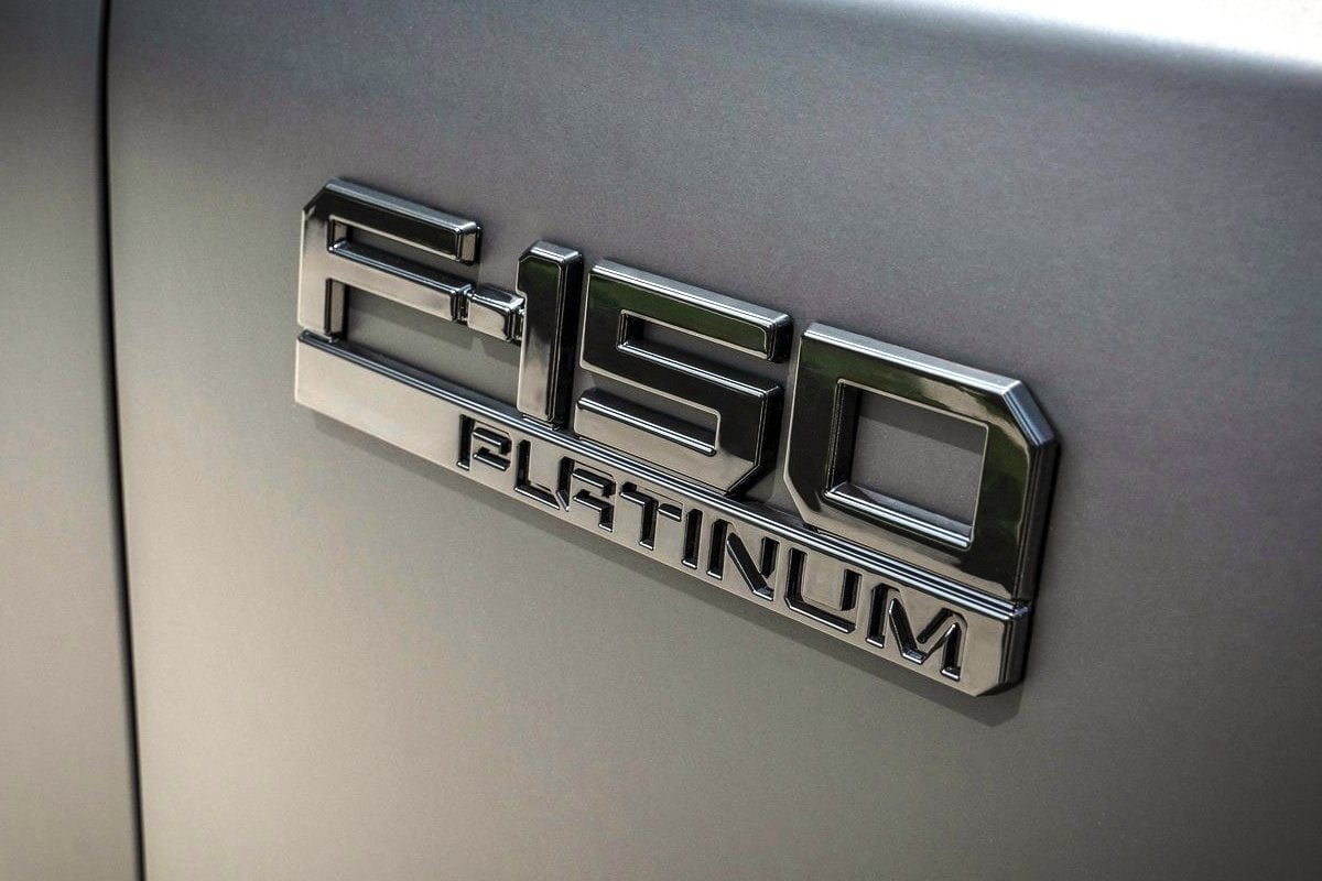 Ford F-150 Lightning Platinum 2024