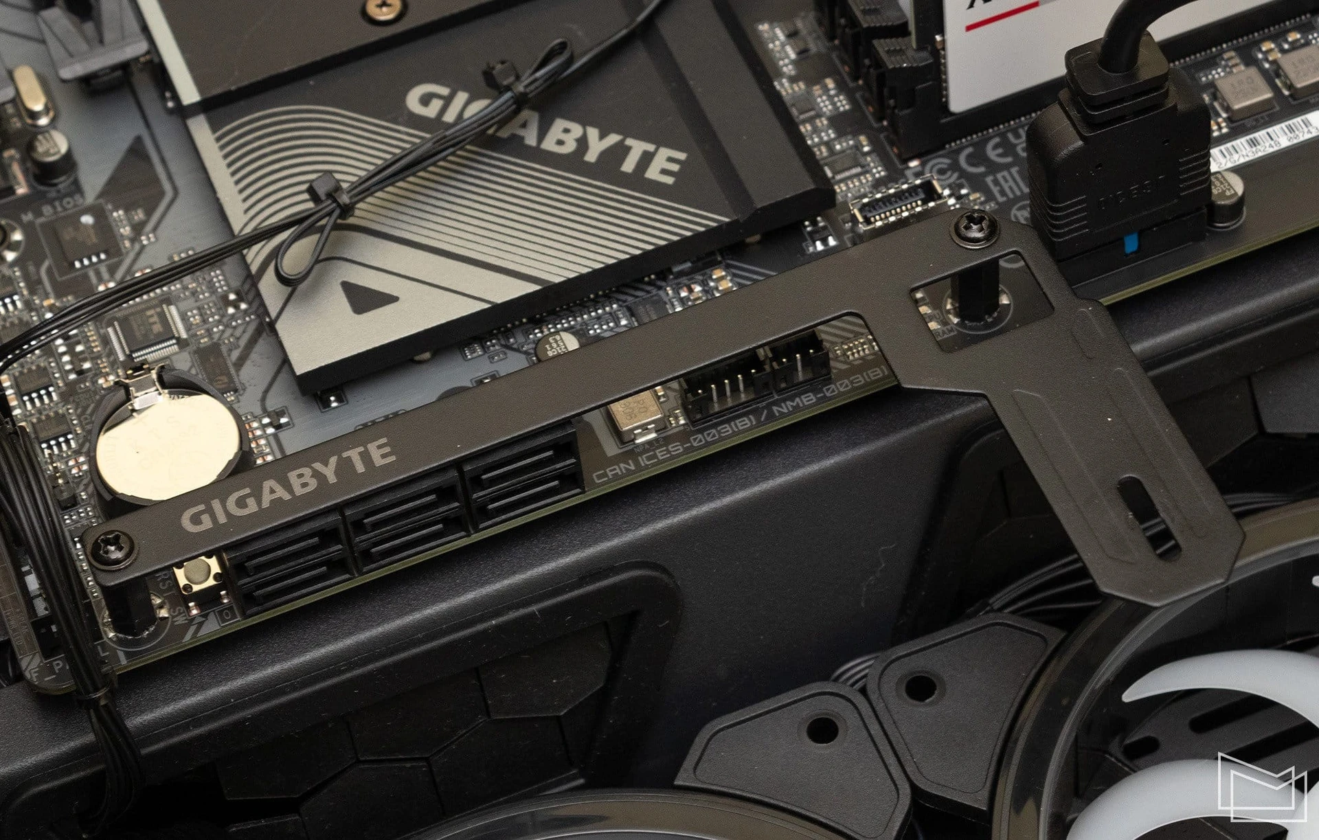 GIGABYTE-GeForce-RTX-4070-Ti-SUPER_GAMING-OC_18