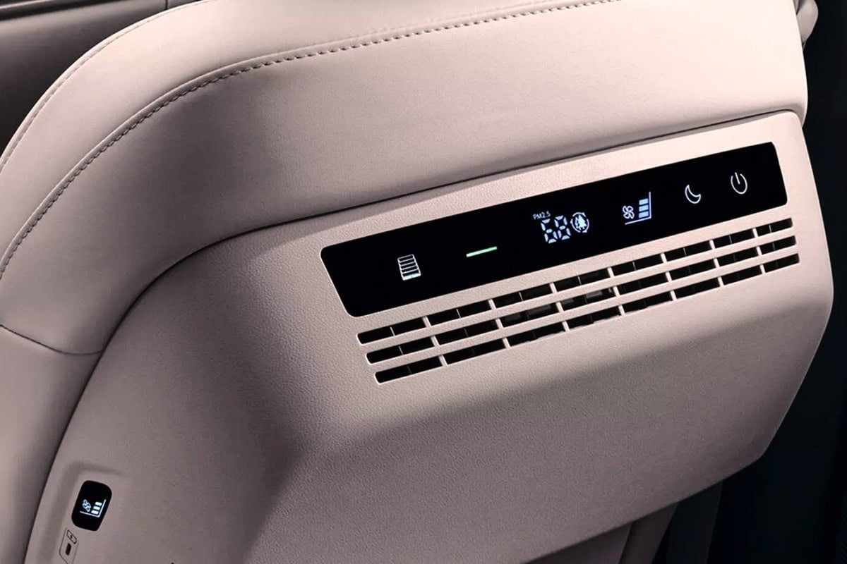 Hyundai Grandeur Inside rear AC