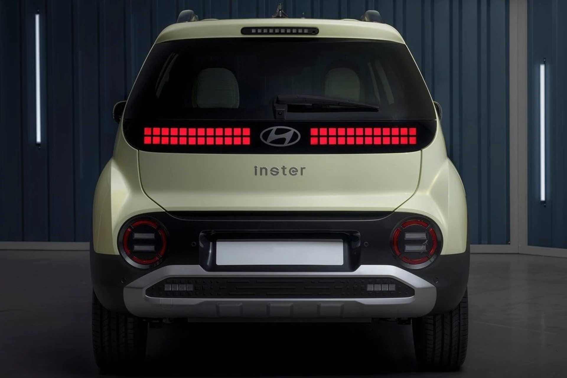 Hyundai Inster rear
