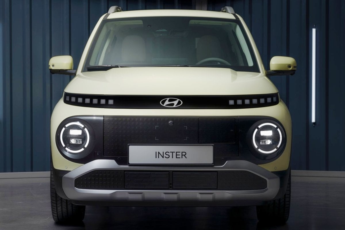 Hyundai Inster front