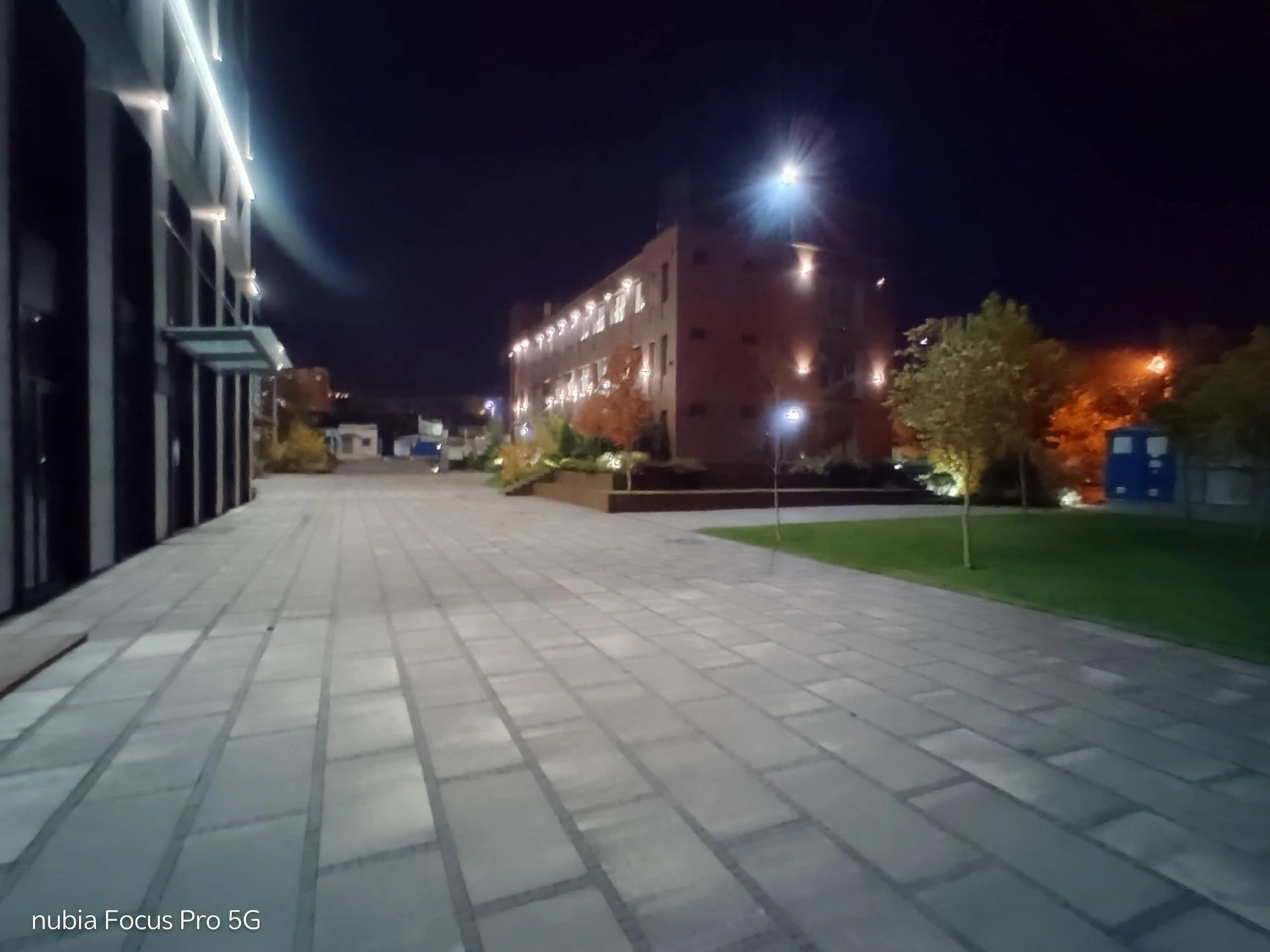 Огляд nubia Focus Pro 5G: камера