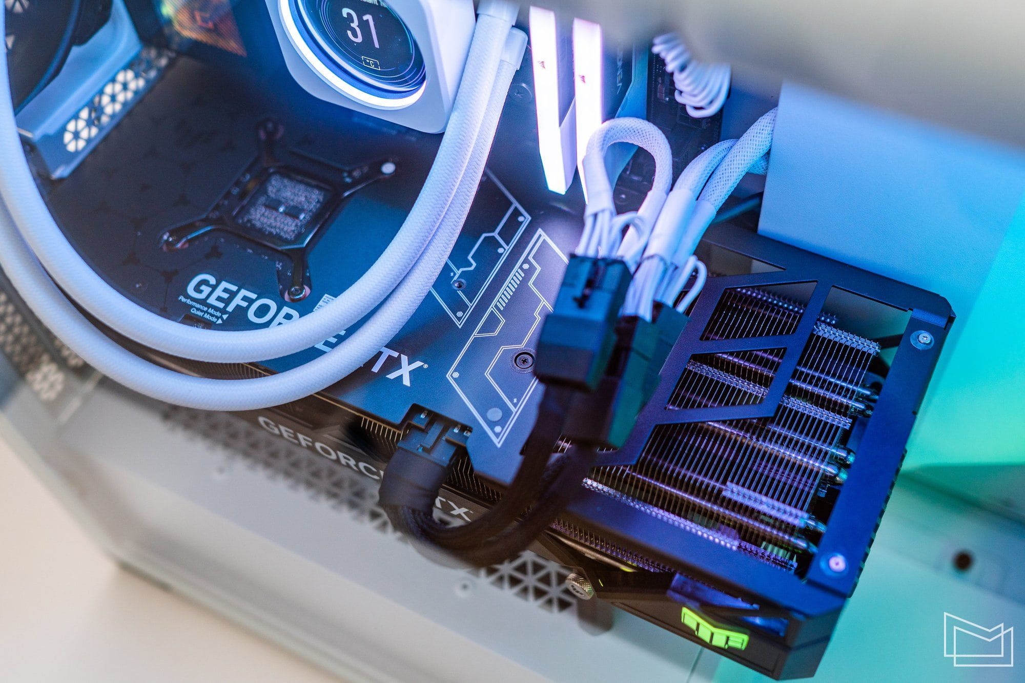 Intel_Core_i9-13900KS_PC_videocard2