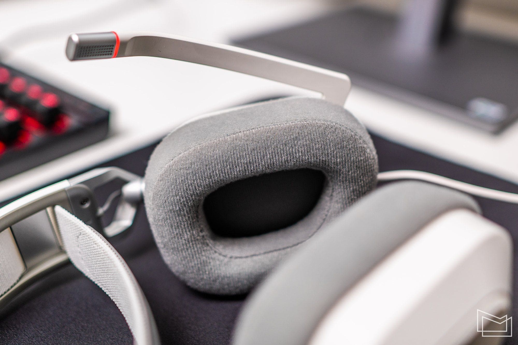 Intel_Core_i9-13900KS_PC_headset3