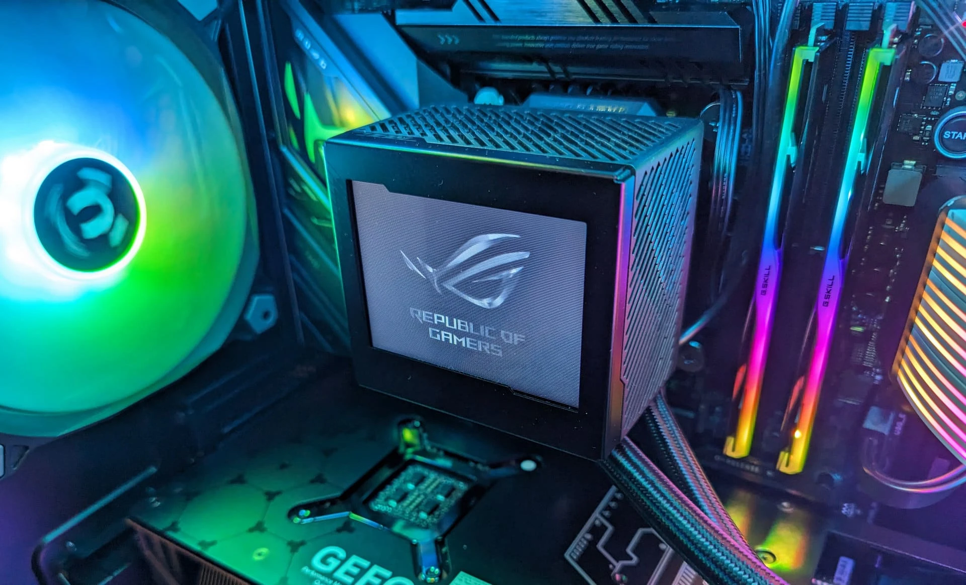 Intel_Core_i9-14900K_4