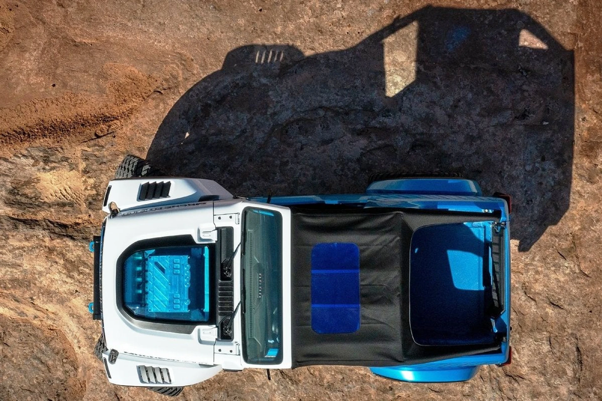 Jeep Wrangler Magneto 3.0 Concept up