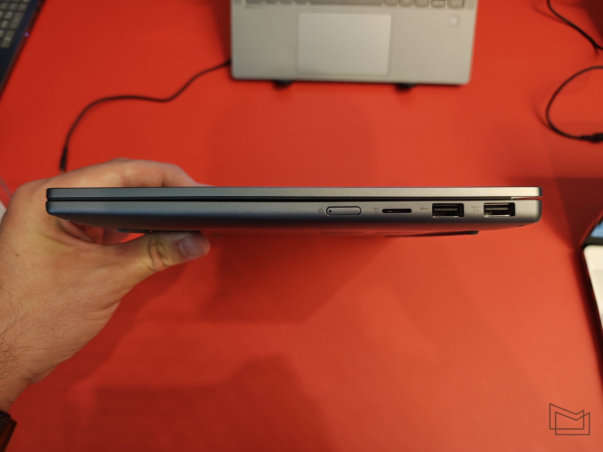 Lenovo_IdeaPad_5x_2-in-1_IFA_14