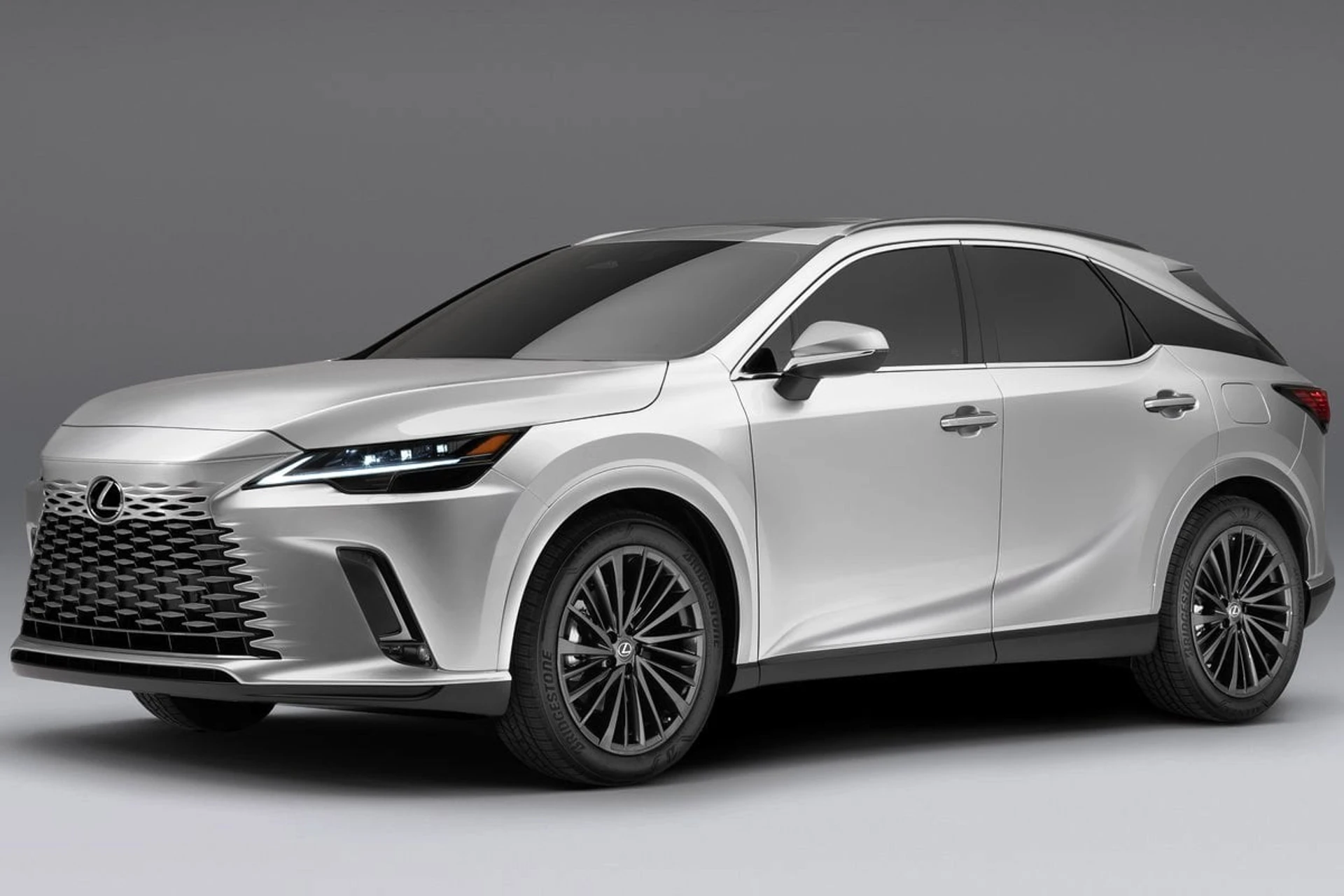 Lexus RX 4