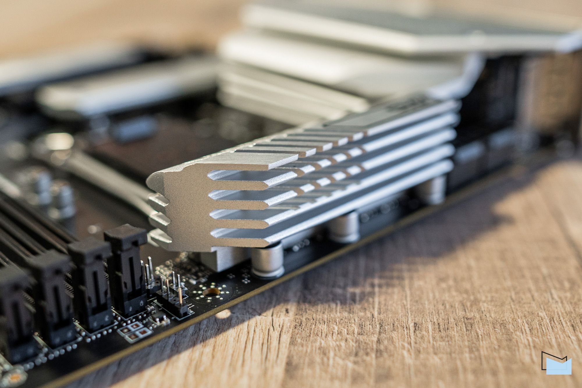 MSI_MAG_B660M_MORTAR_WiFi_DDR4_15