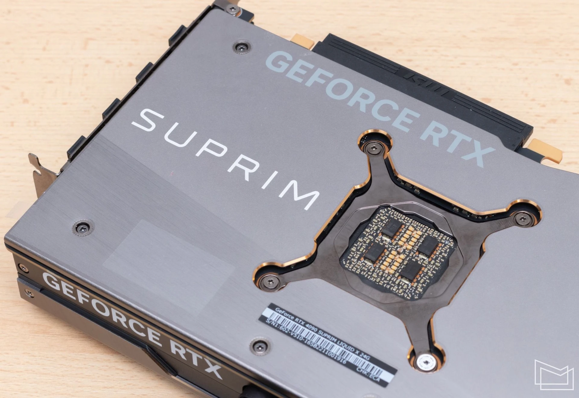 MSI-GeForce-RTX-4090-SUPRIM-LIQUID-X-24G_20