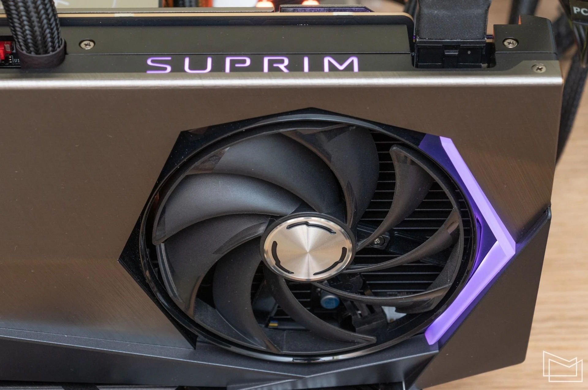 MSI-GeForce-RTX-4090-SUPRIM-LIQUID-X-24G_24