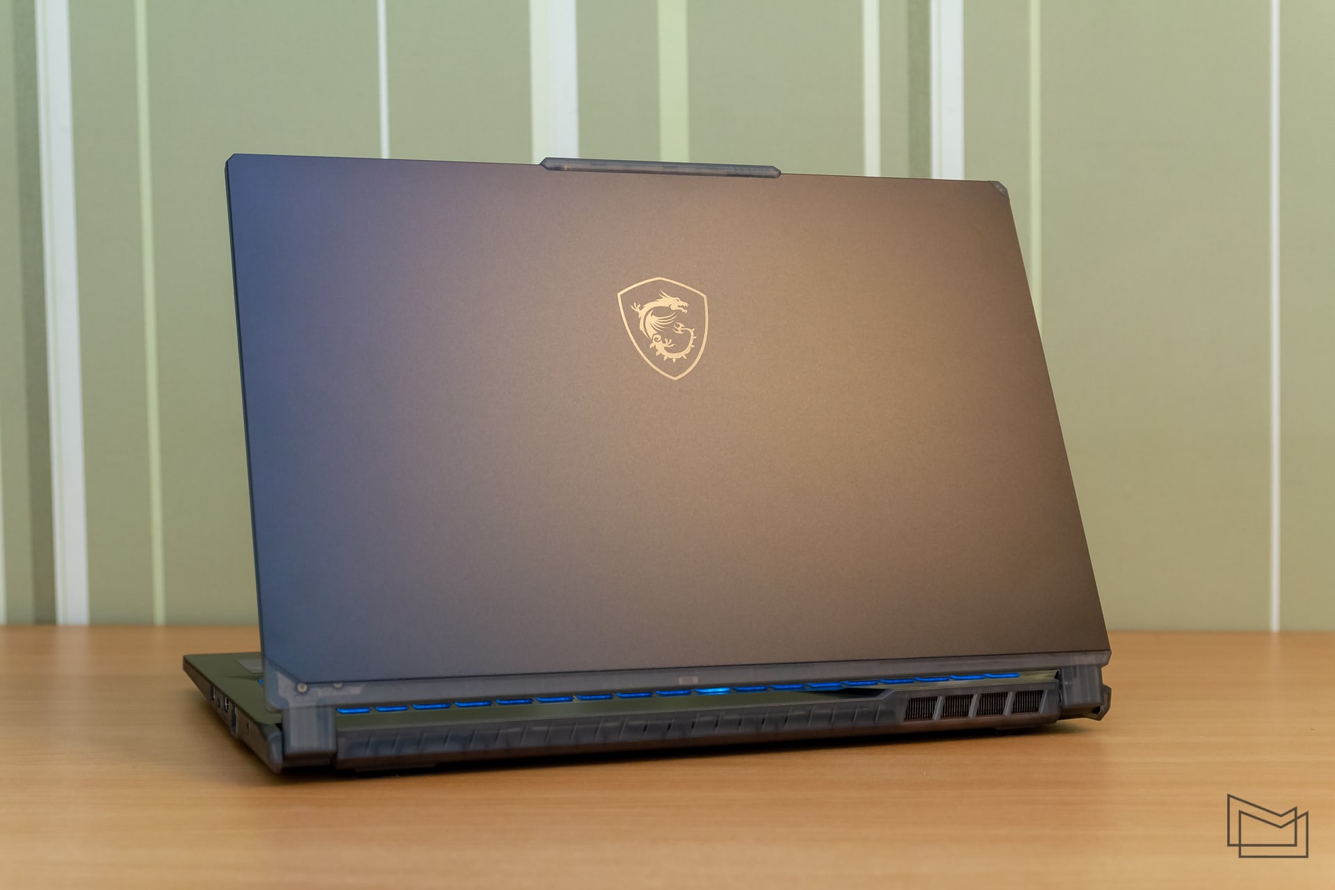 MSI Cyborg 15 (2 of 25)
