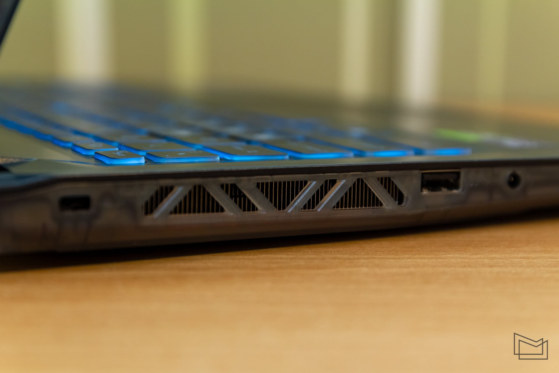 MSI Cyborg 15 (23 of 25)