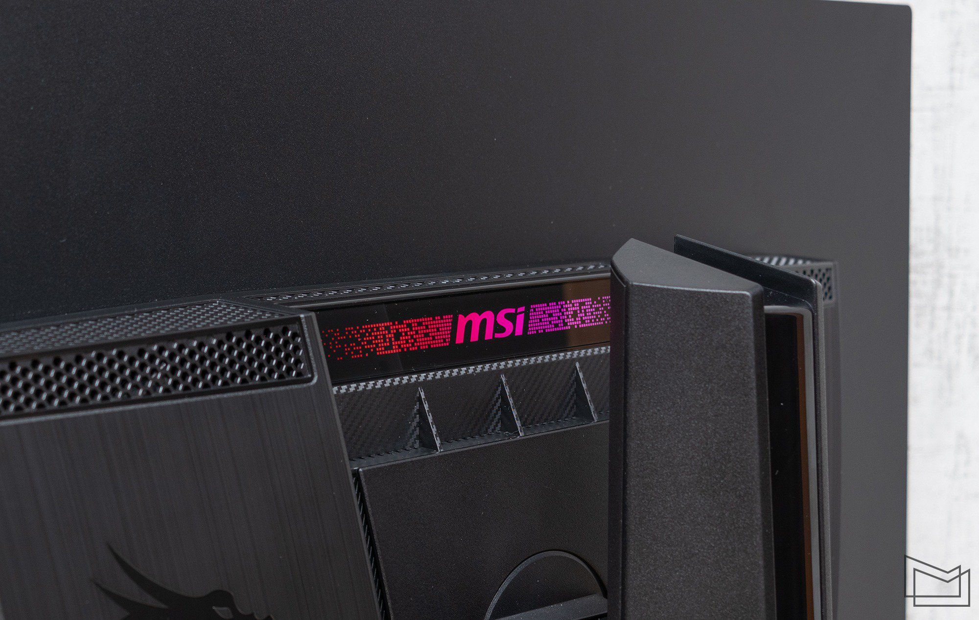 MSI MPG 321URX QD-OLED 45