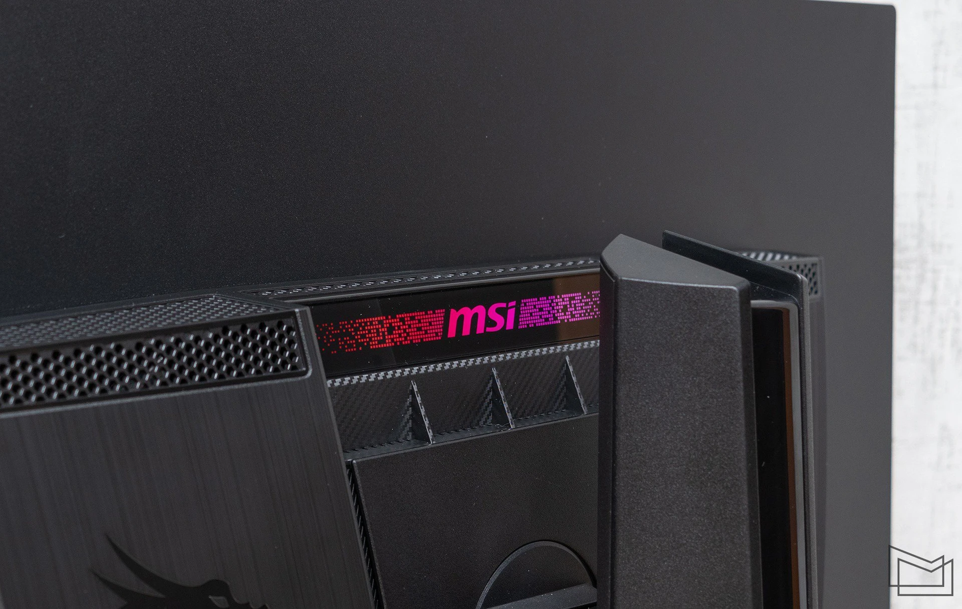 MSI MPG 321URX QD-OLED 45
