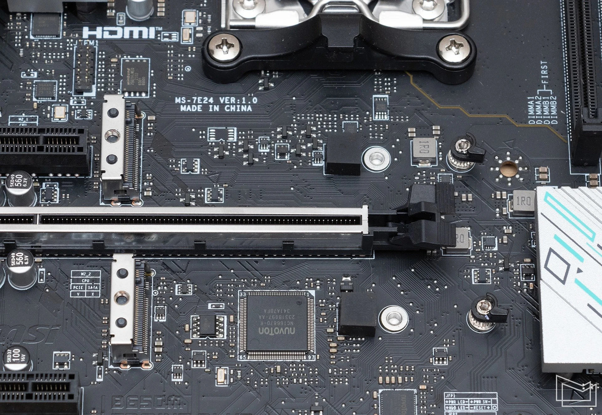 MSI-B650M-GAMING-PLUS-WIFI_13