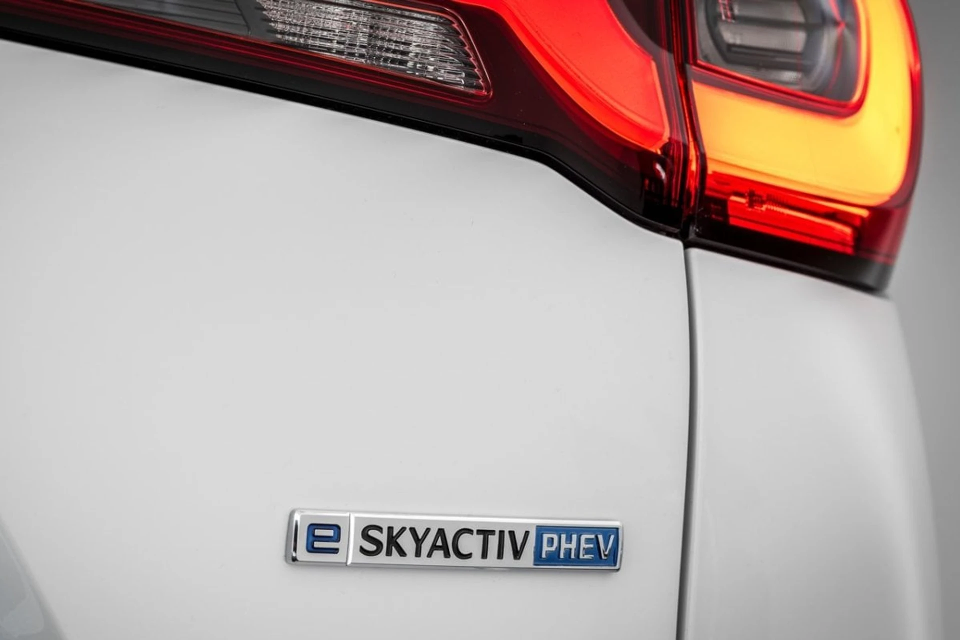 Mazda CX-60 16